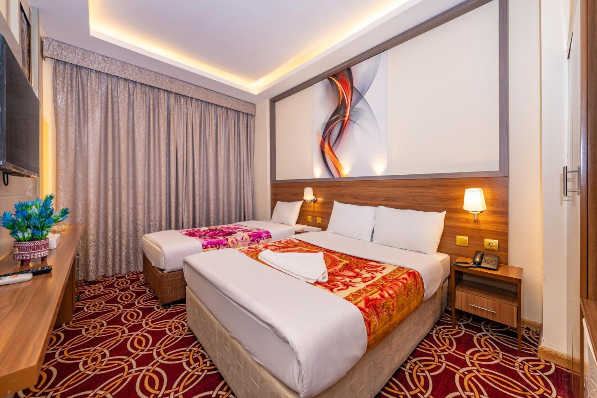 Tanha Hotel Dubai Eksteriør billede
