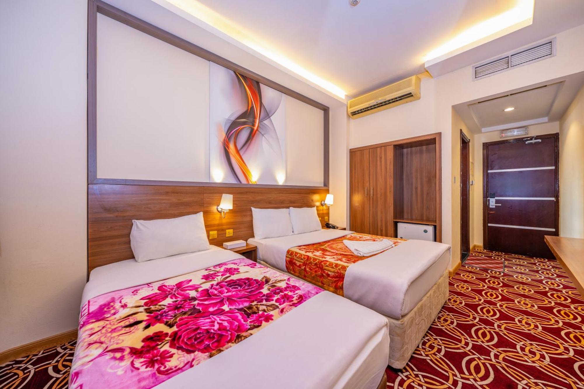 Tanha Hotel Dubai Eksteriør billede